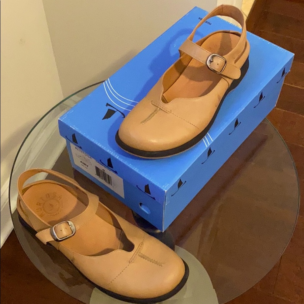 Murtosa airy, a very comfortable everyday shoe.